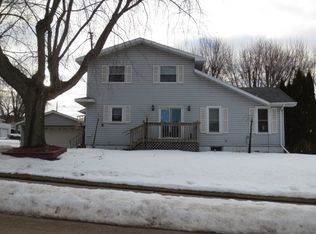 202 6th St, Marathon, WI 54448