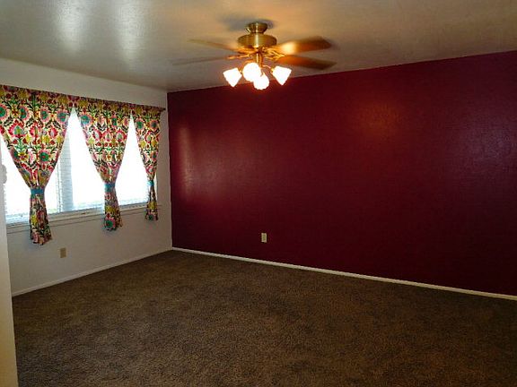 2nd image of 1432 Inwood Dr