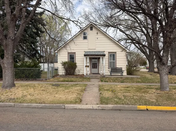 323 E 8th St, North Platte, NE 69101
