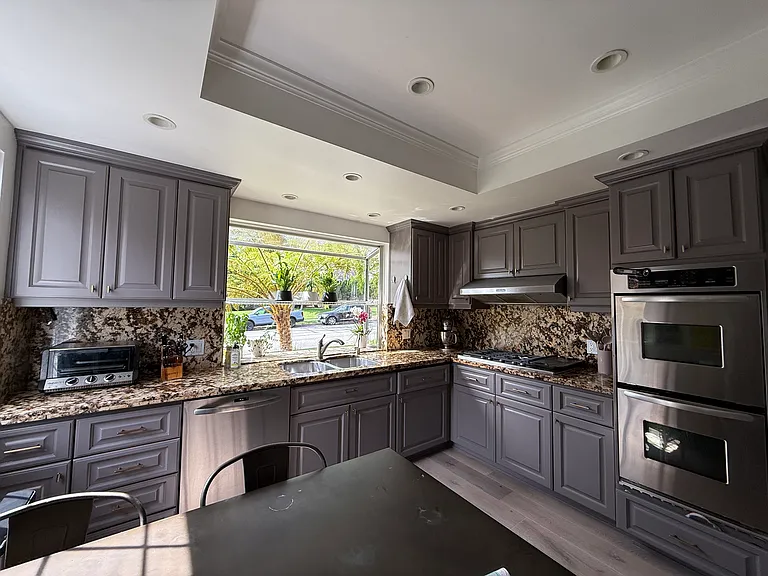 2514 Pearl St — Photo 11