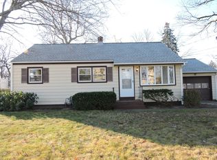 310 Willow Dr, Neptune, NJ 07753