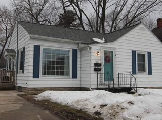 1125 E State St, Mason City, IA 50401