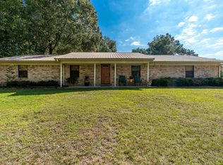 1526 Chaparral Rd, Gilmer, TX 75645