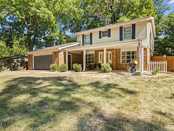2nd image of 7605 Lindenwood Dr