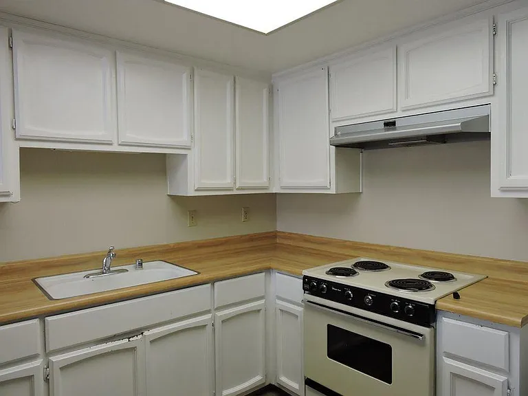 2738 Hurley Way — Photo 21