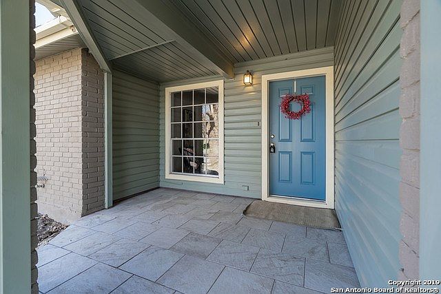 1st image of 542 Kernan Dr