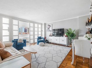 6 Whittier Pl APT 11F, Boston, MA 02114
