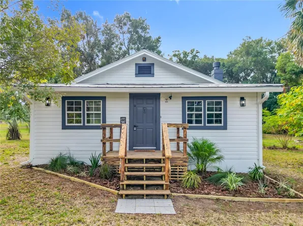 14090 SE 162nd Pl, Weirsdale, FL 32195