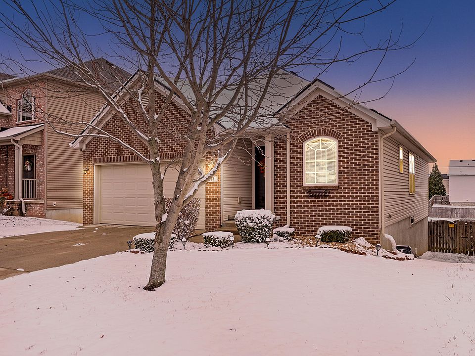 1st image of 673 Lucille Dr