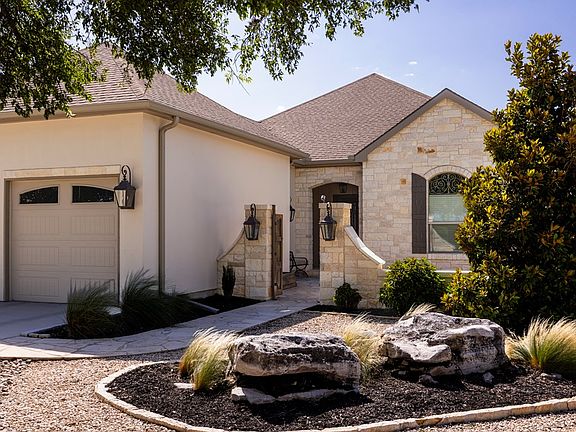 3rd image of 3116 Pinnacle Club Dr E