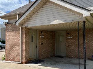 16575 E 12 Mile Rd, Roseville, MI 48066