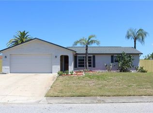 7135 Coral Reef Dr, Port Richey, FL 34668