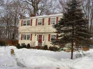 268 Shelter Rock Rd, Fairfield, CT 06825