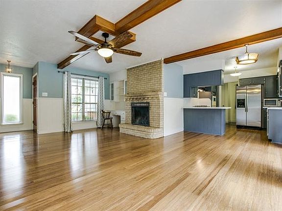 5th image of 520 Renee Ln