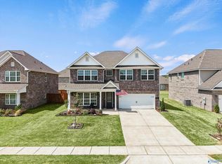 104 Shearwater Dr, Meridianville, AL 35759