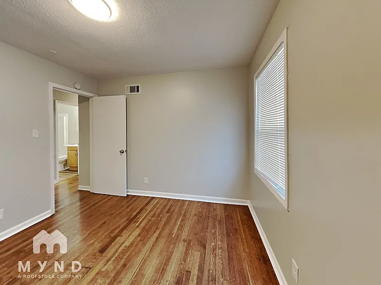 8206 Whitehead Dr — Photo 21