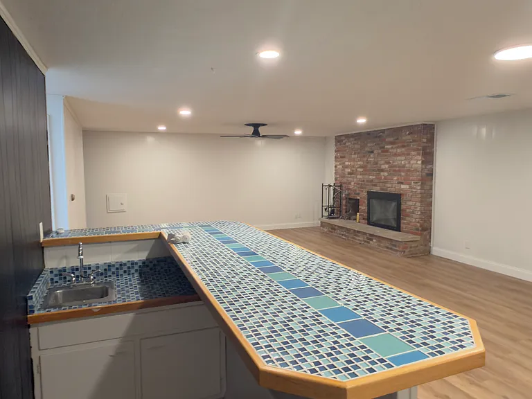 212 Pawnee Dr #1 — Photo 23