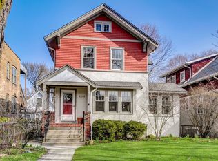 1211 Cleveland St, Evanston, IL 60202