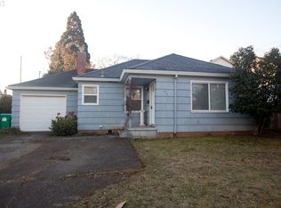 9218 SE Taylor St, Portland, OR