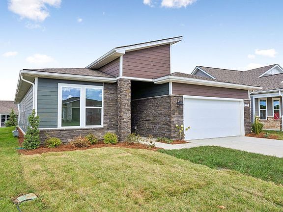 Lot 155 - Mystique - Exterior