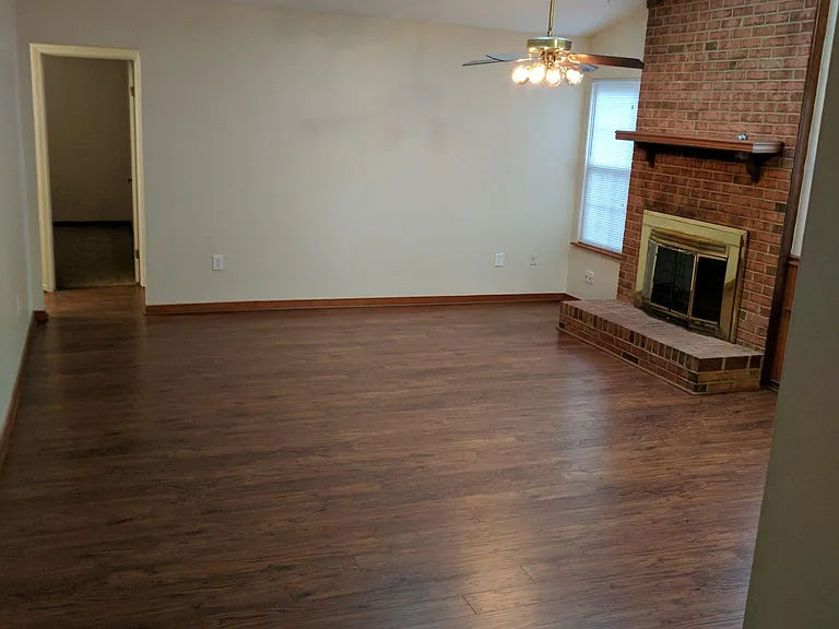 1824 Haviland Dr — Photo 3