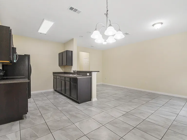 266 Moultrie Village Ln — Photo 12