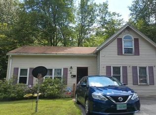 10 Whipple St, Springvale, ME 04083