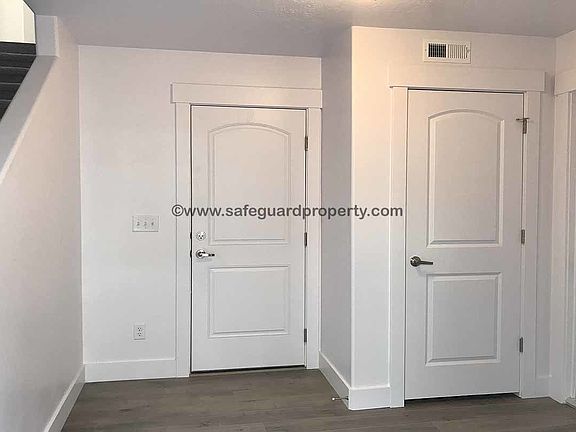 5th image of 1783 W Torlundy Dr