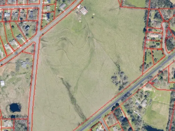 1412 Highpoint Rd, Albertville, AL 35950