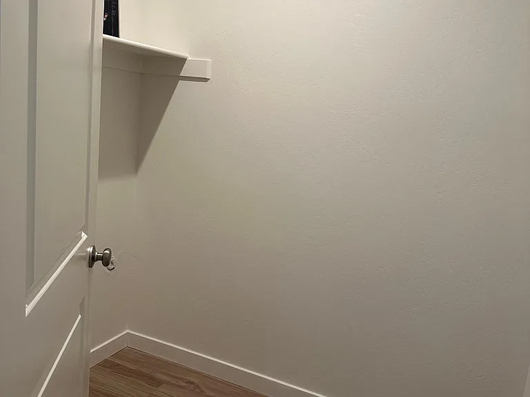 8506 Frankie Lou St #B — Photo 24