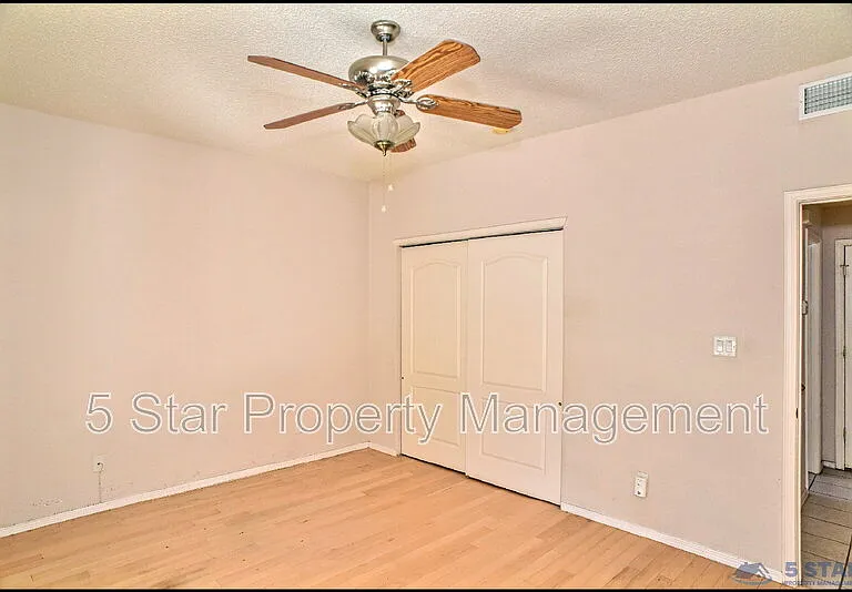 1560 Via Appia St — Photo 39
