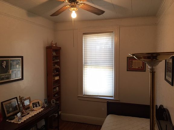 3rd image of 4120 56th St