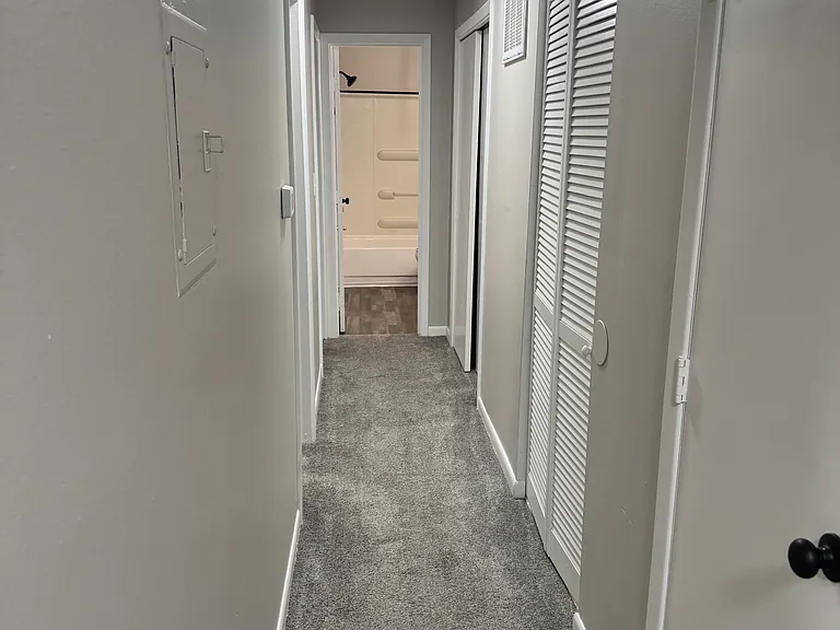 Cana Apartments — Photo 6