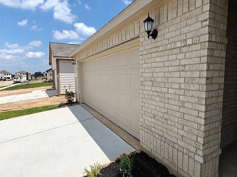 22406 Birch Bud Ln — Photo 5