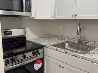 (Undisclosed Address), East Windsor, CT 06088