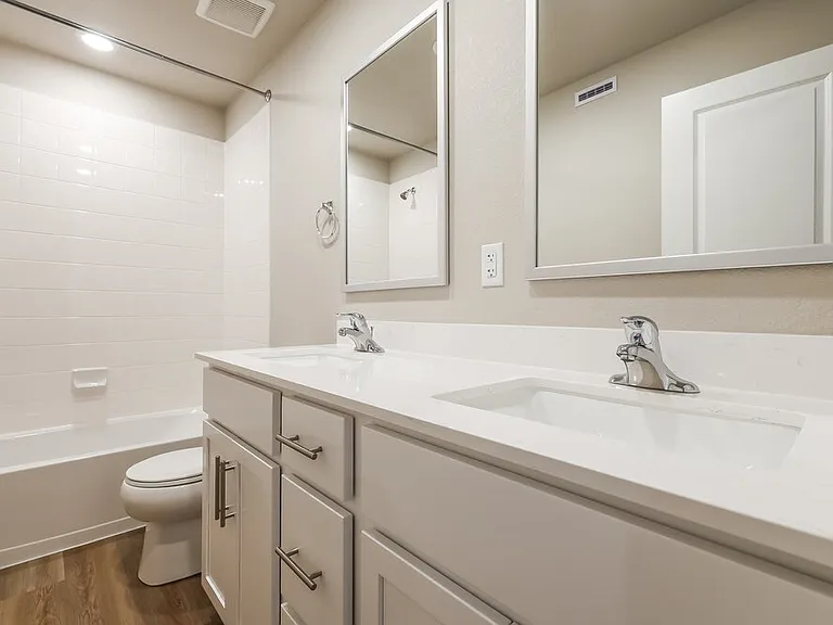7324 Crystal Ave — Photo 15