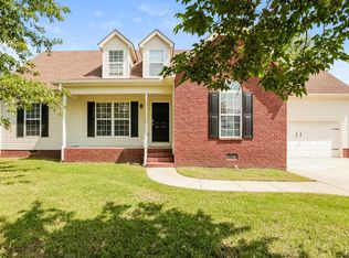 513 Rosie Mae Ct, Murfreesboro, TN 37127