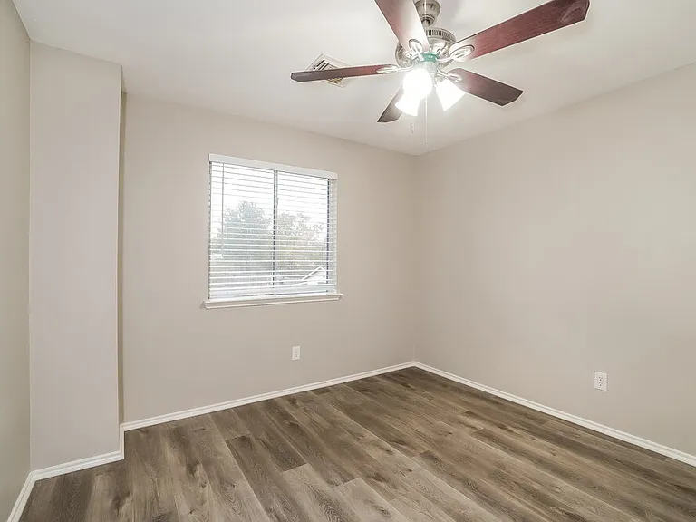 6507 Briargate Trl — Photo 14