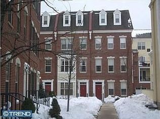 106 Surgeon General Ct, Philadelphia, PA 19146