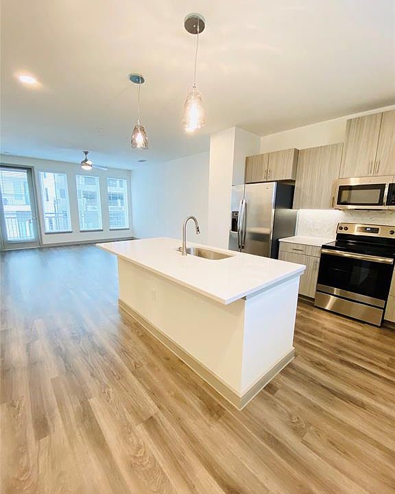 1st image of 2292 Hawes Ave #1102