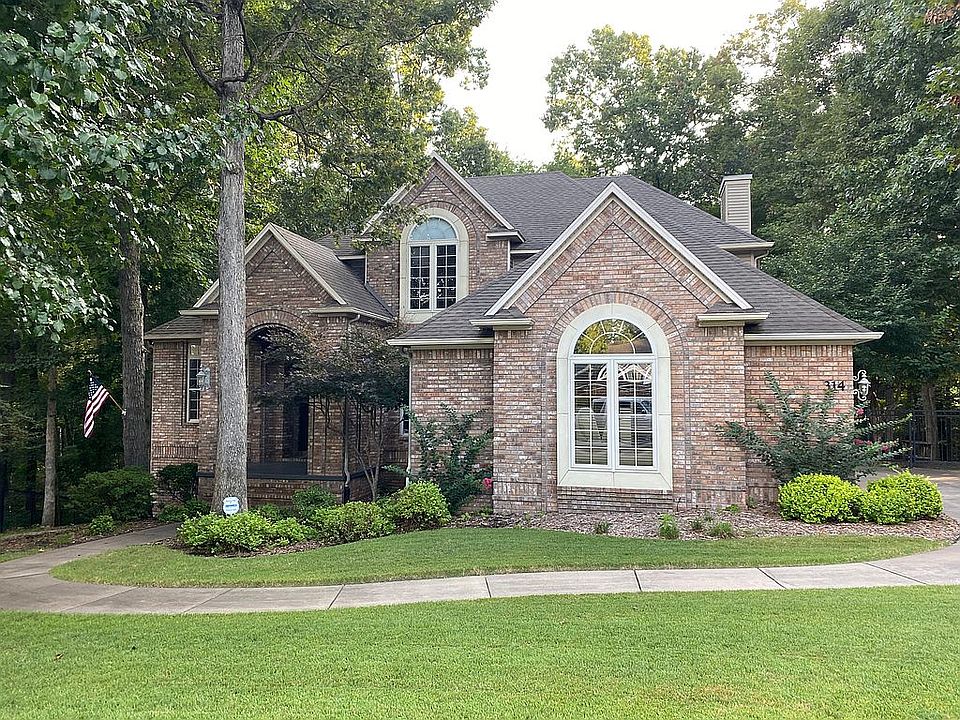 1st image of 314 NW Lasalle Dr