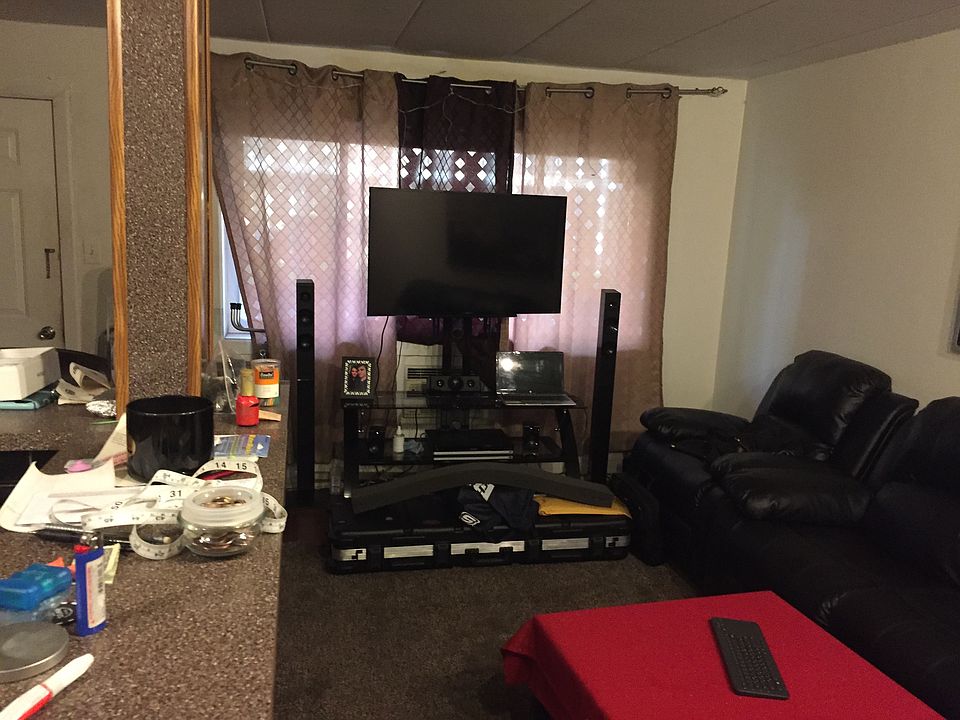 2nd image of 4600 River Rd APT A2