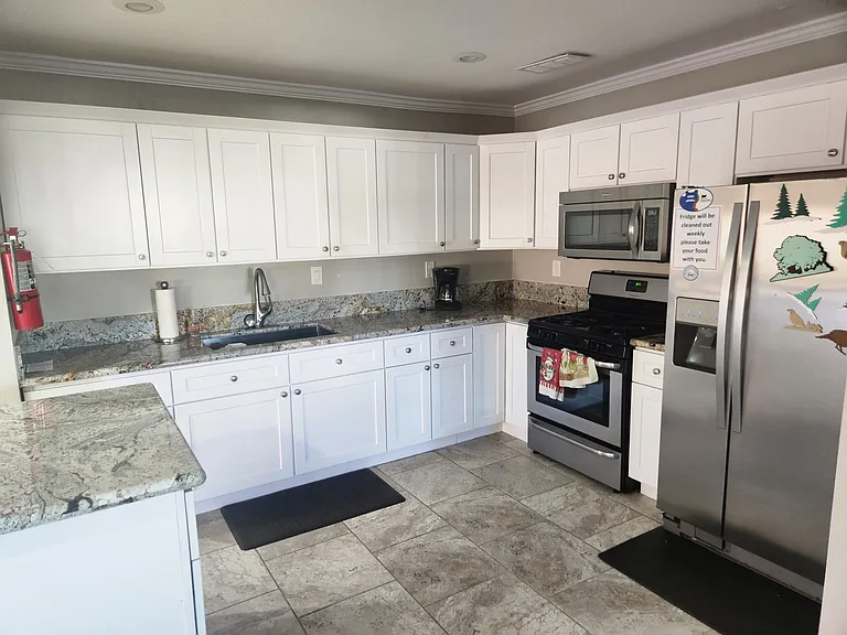 Clubhouse Kitchen