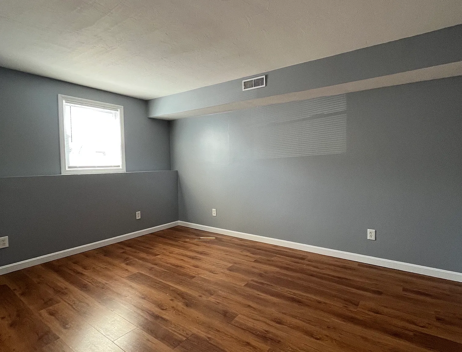 3 bed, 824 sqft, $1,800 — Photo 4