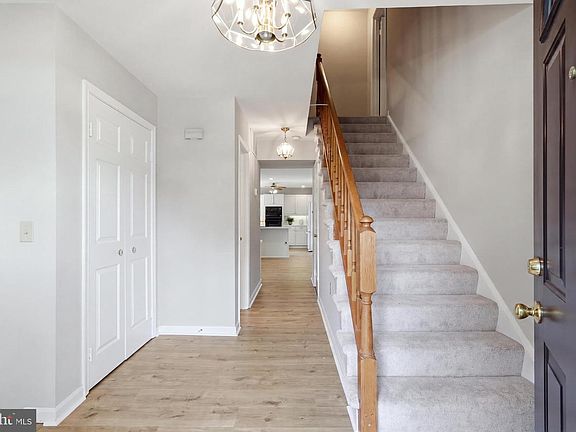 4th image of 8646 Ivy Mint Ct