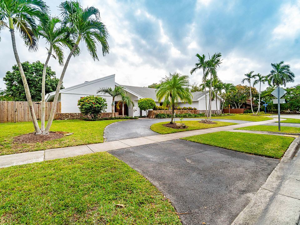 1st image of 8120 SW 160th St