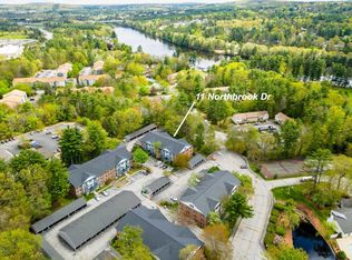 11 Northbrook Dr, Manchester, NH 03102