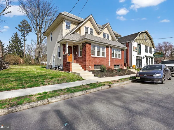 511 3rd Ave, Audubon, NJ 08106