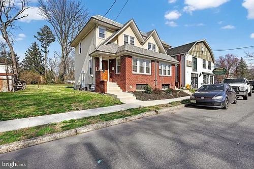 511 3rd Ave Photo 1