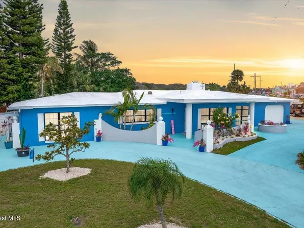 104 W Leon Ln, Cocoa Beach, FL 32931